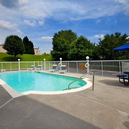 Four Points By Sheraton Charlotte/Pineville Εξωτερικό φωτογραφία