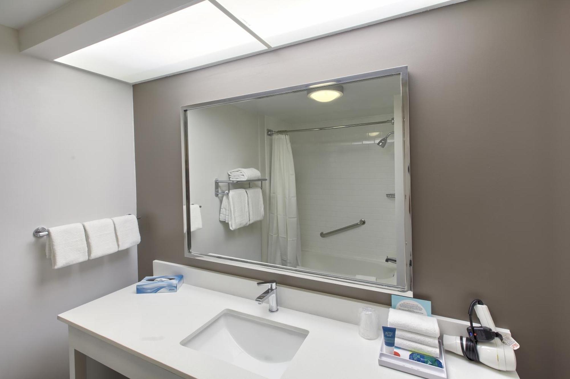 Four Points By Sheraton Charlotte/Pineville Εξωτερικό φωτογραφία